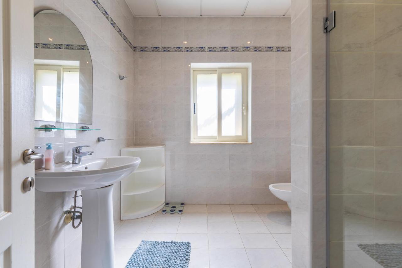 Villa Palma - Sunset Sea Views With Pool, Jacuzzi, Sauna And Games Room Mellieħa Buitenkant foto