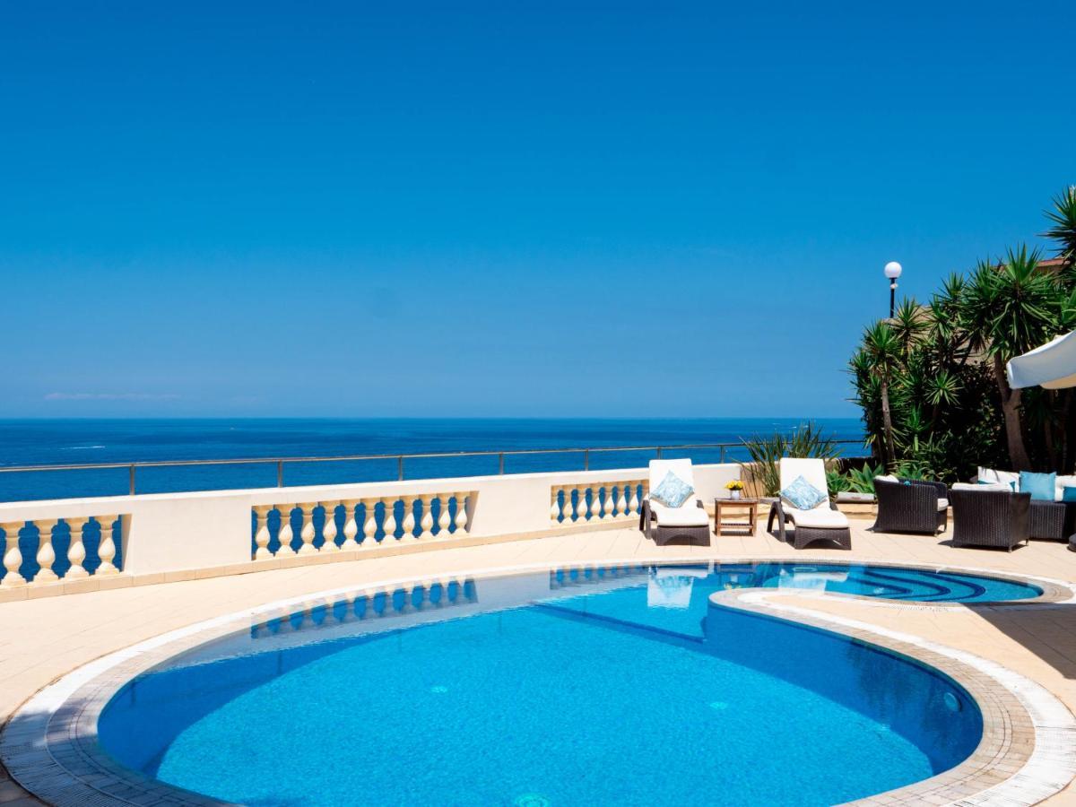 Villa Palma - Sunset Sea Views With Pool, Jacuzzi, Sauna And Games Room Mellieħa Buitenkant foto
