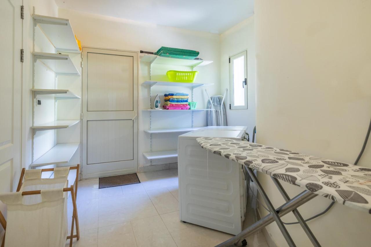 Villa Palma - Sunset Sea Views With Pool, Jacuzzi, Sauna And Games Room Mellieħa Buitenkant foto