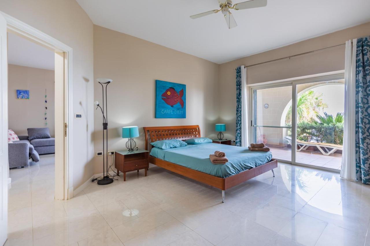 Villa Palma - Sunset Sea Views With Pool, Jacuzzi, Sauna And Games Room Mellieħa Buitenkant foto